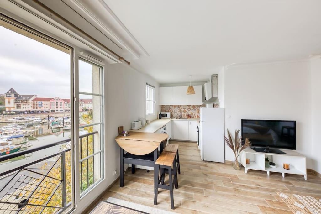 Studio Vue Direct Sur Le Port De Cergy, Parking Prive Gratuit 외부 사진